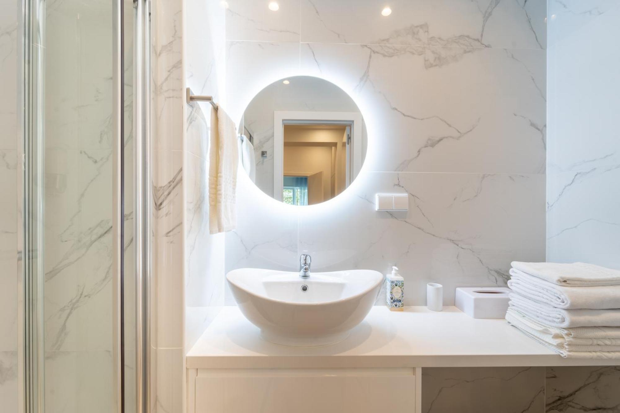 Casa Flores - 2 Bedroom, Lift, Ac, Car Parking - Extra Porto Ngoại thất bức ảnh